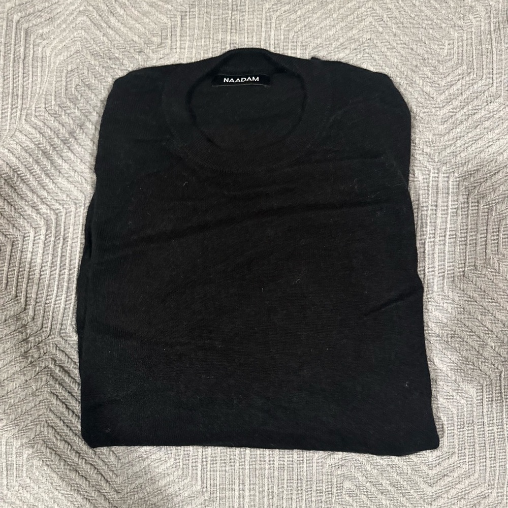 Naadam The Essential Cashmere Sweater (Black)